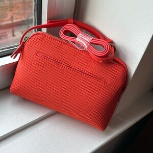 Universal Thread Orange Cross-body / Shoulder Bag NWT - Spotless and Adorable
